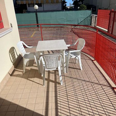 Residence Al Mare - Agenzia Cocal Caorle Buitenkant foto