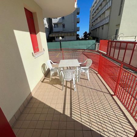 Residence Al Mare - Agenzia Cocal Caorle Buitenkant foto