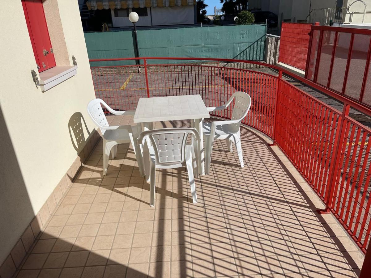 Residence Al Mare - Agenzia Cocal Caorle Buitenkant foto