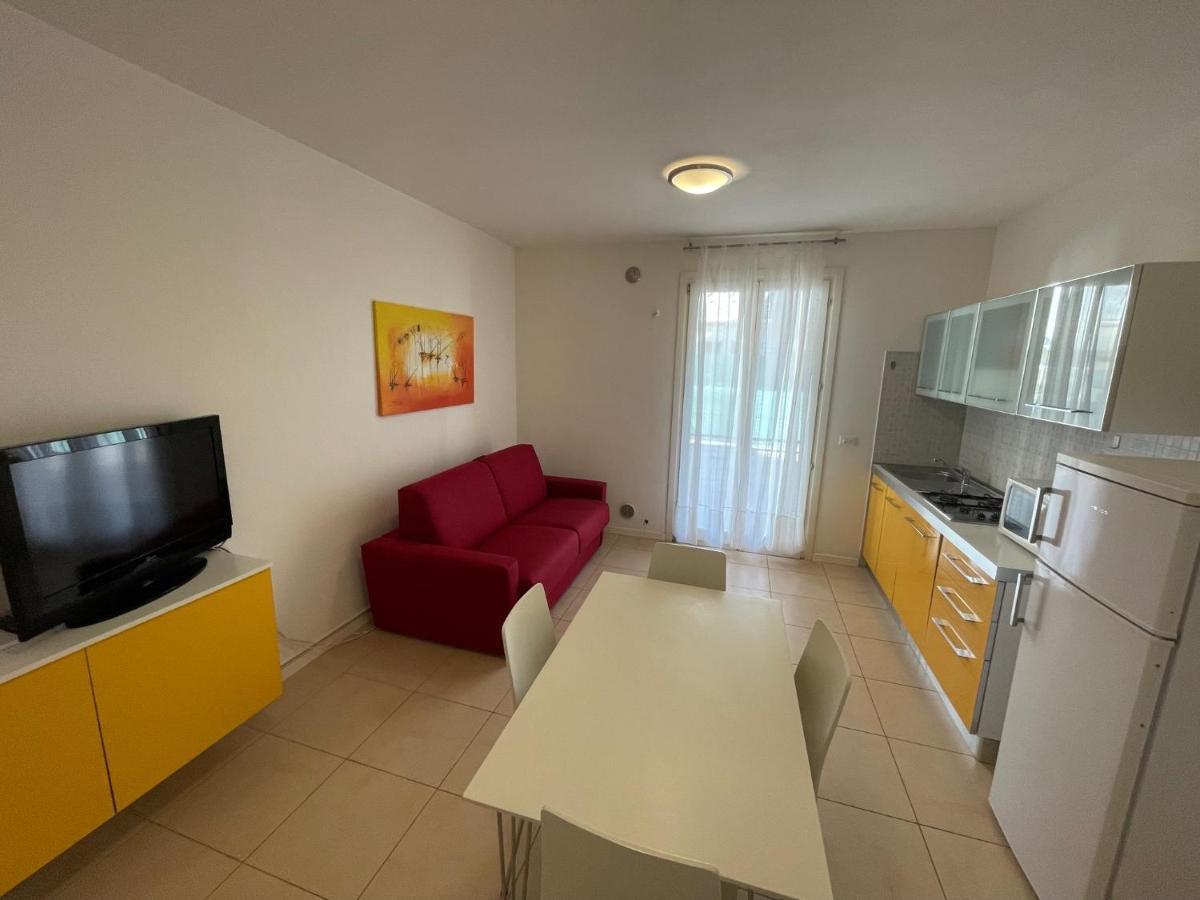Residence Al Mare - Agenzia Cocal Caorle Buitenkant foto