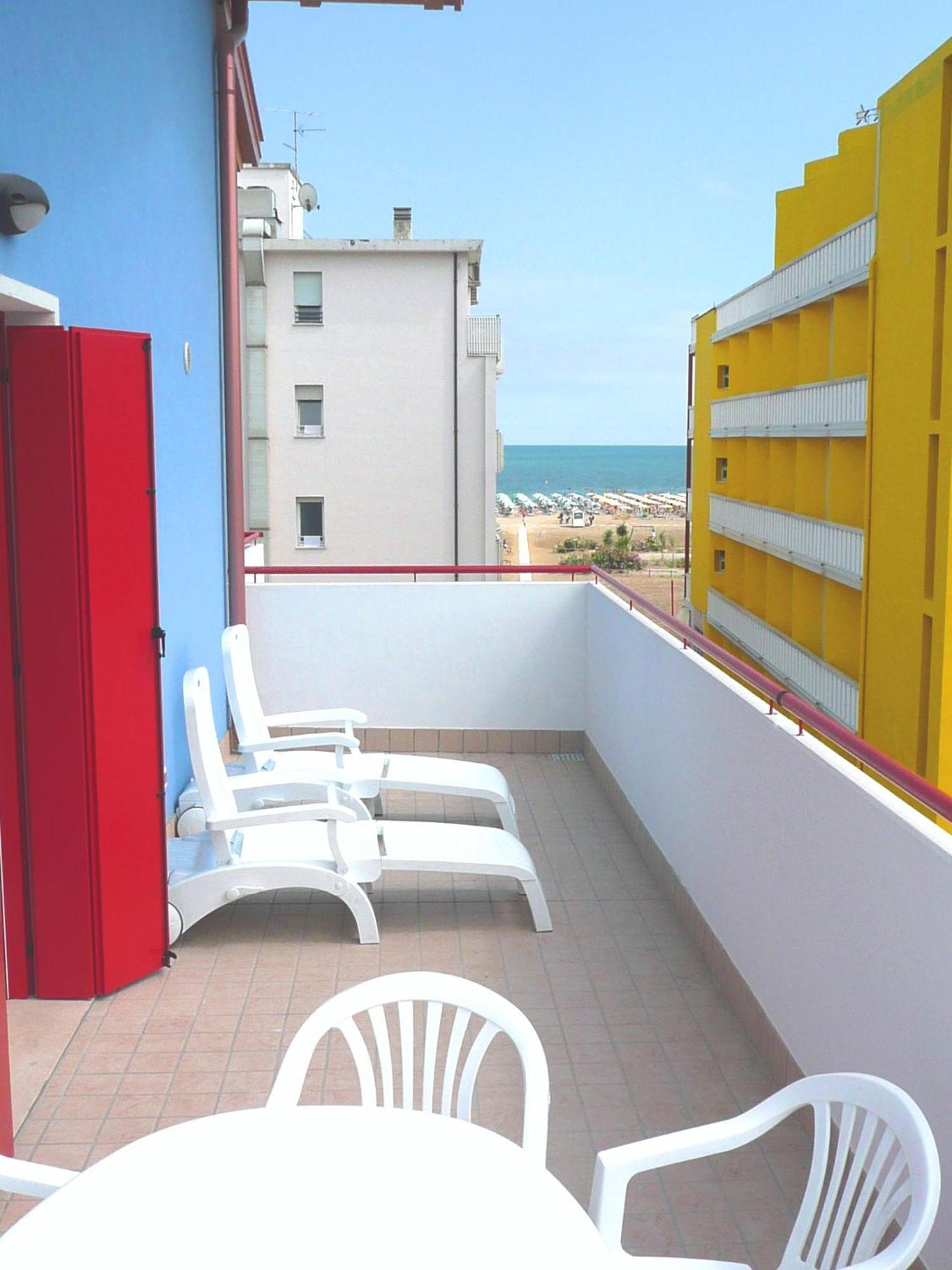 Residence Al Mare - Agenzia Cocal Caorle Buitenkant foto